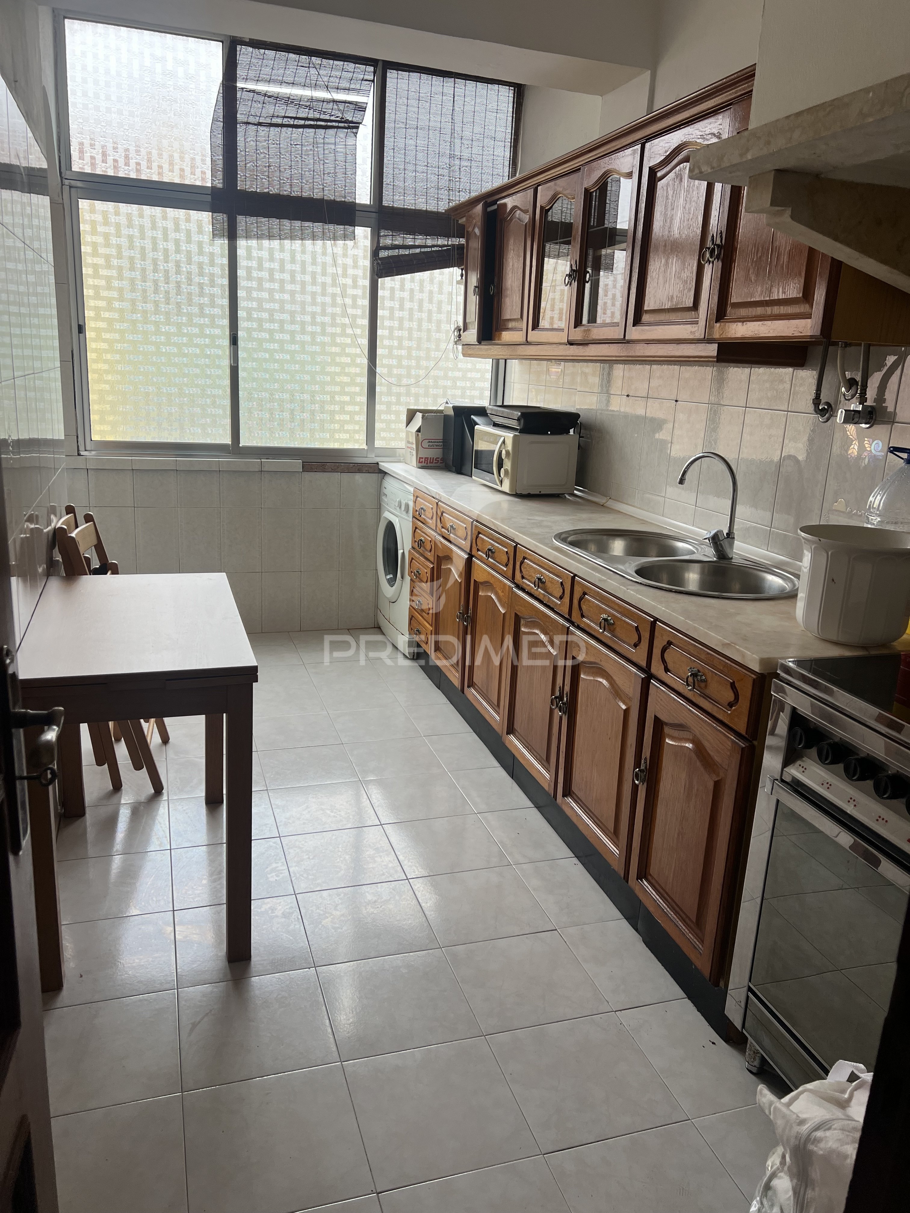 T2 Amadora Central Arrendado, Perto do Metro e CP · Falagueira-Venda Nova